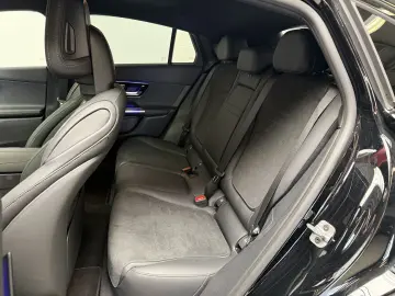 MERCEDES-BENZ GLC 300 d Coupe 4M AMG BURM. PANO MEMORY NIGHT