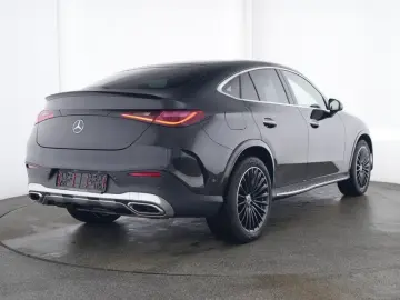 MERCEDES-BENZ GLC 300 4M AMG Premium Technik FarAss Pkt AHK