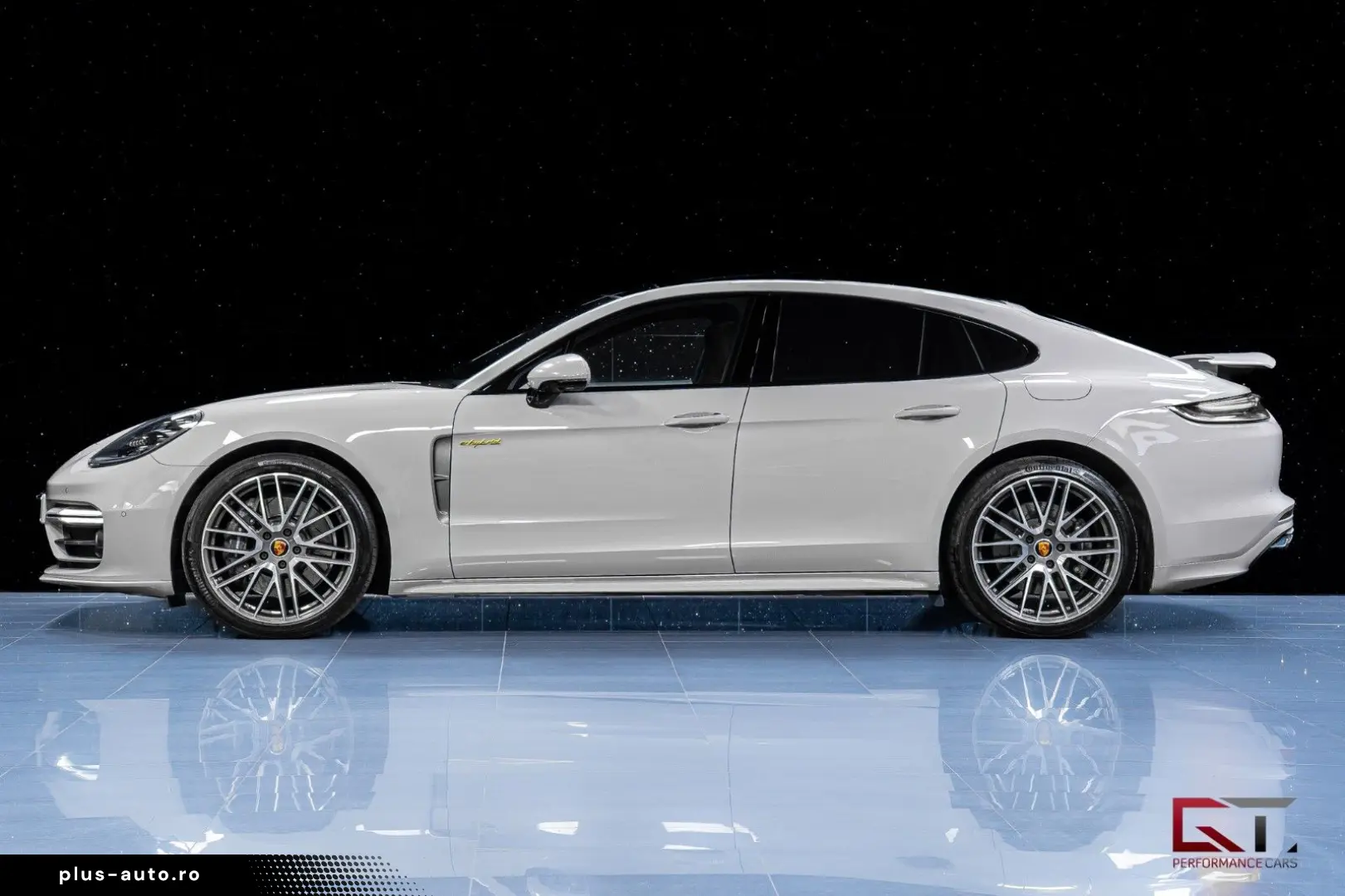 PORSCHE Panamera 4 E-Hyb PLATINUM Sp-Design Crayon Pano