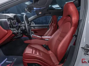 PORSCHE Panamera 4 E-Hyb PLATINUM Sp-Design Crayon Pano