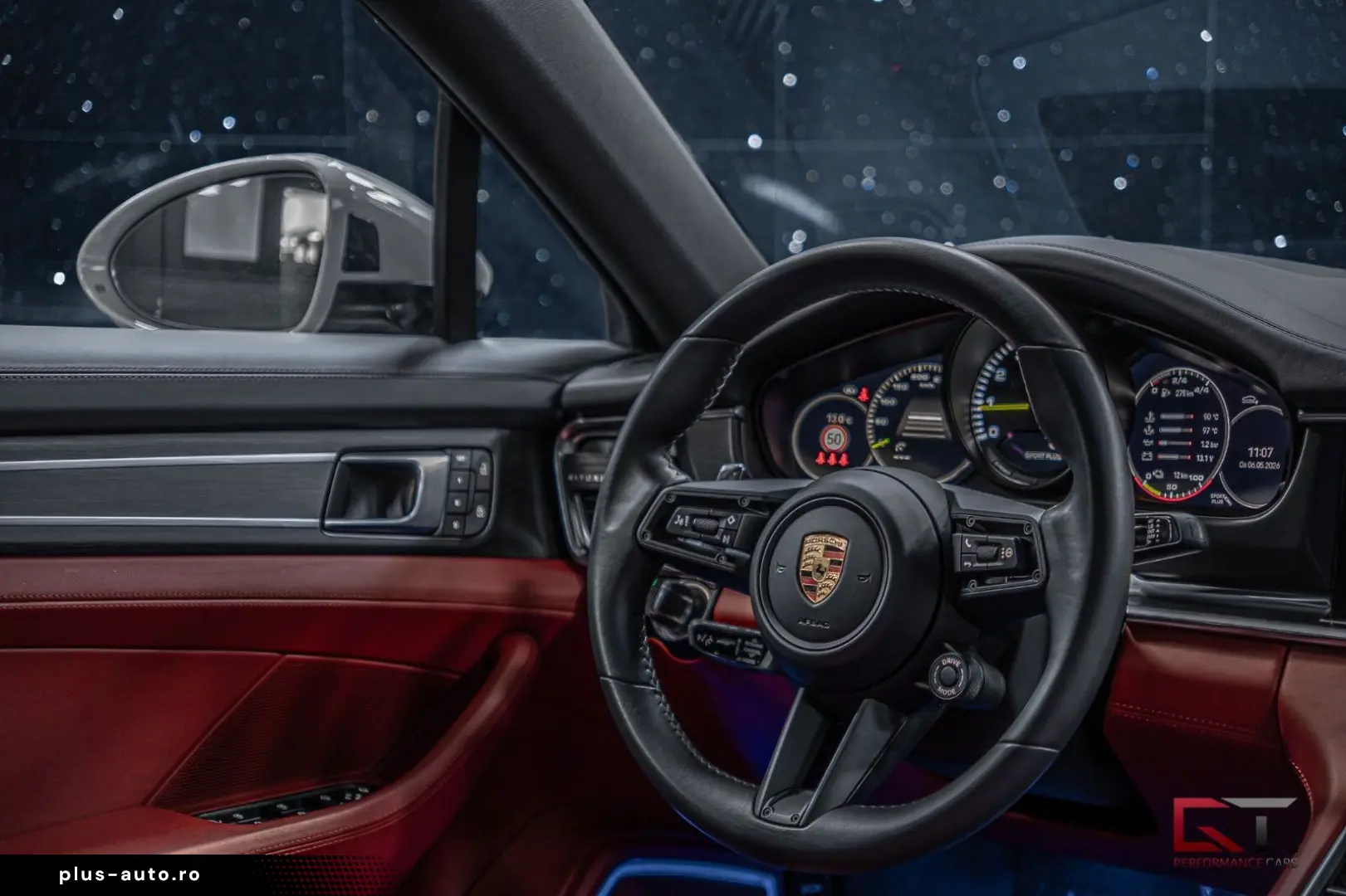 PORSCHE Panamera 4 E-Hyb PLATINUM Sp-Design Crayon Pano