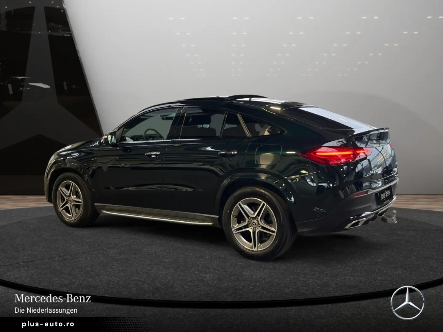 MERCEDES-BENZ GLE 400 e 4M AMG Premium Pano AHK Air Night