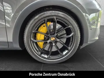 PORSCHE Cayenne Turbo E-Hybrid Coupe mit GT-Paket Burmes