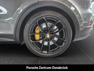 PORSCHE Cayenne Turbo E-Hybrid Coupe mit GT-Paket Burmes
