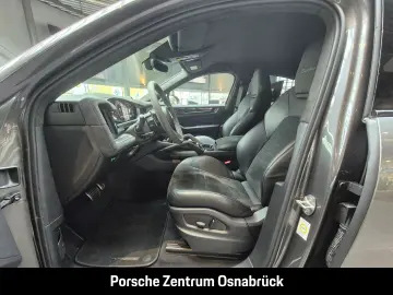 PORSCHE Cayenne Turbo E-Hybrid Coupe mit GT-Paket Burmes