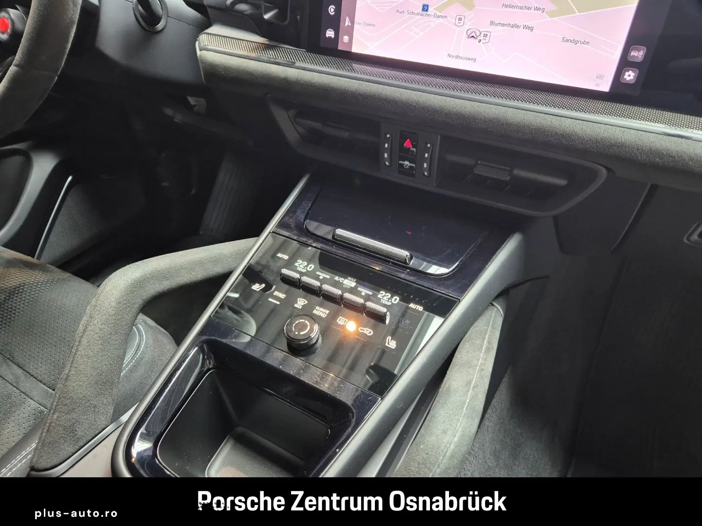 PORSCHE Cayenne Turbo E-Hybrid Coupe mit GT-Paket Burmes
