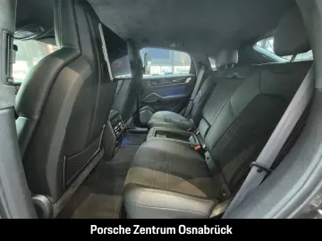 PORSCHE Cayenne Turbo E-Hybrid Coupe mit GT-Paket Burmes