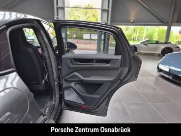 PORSCHE Cayenne Turbo E-Hybrid Coupe mit GT-Paket Burmes