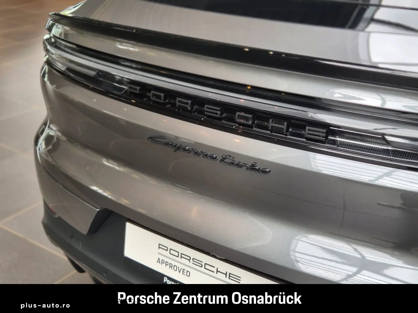 PORSCHE Cayenne Turbo E-Hybrid Coupe mit GT-Paket Burmes