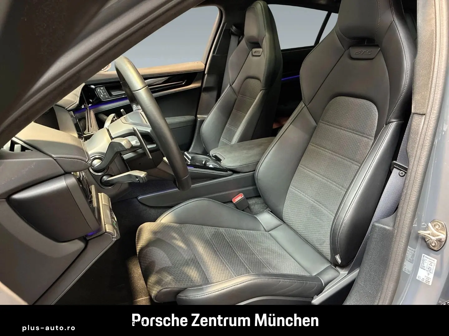 PORSCHE Panamera GTS InnoDrive HA-Lenkung Head-Up BOSE