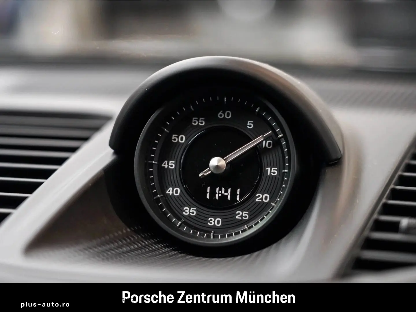 PORSCHE Panamera GTS InnoDrive HA-Lenkung Head-Up BOSE
