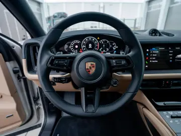 Porsche Cayenne Coupe   MY26   Cashmere