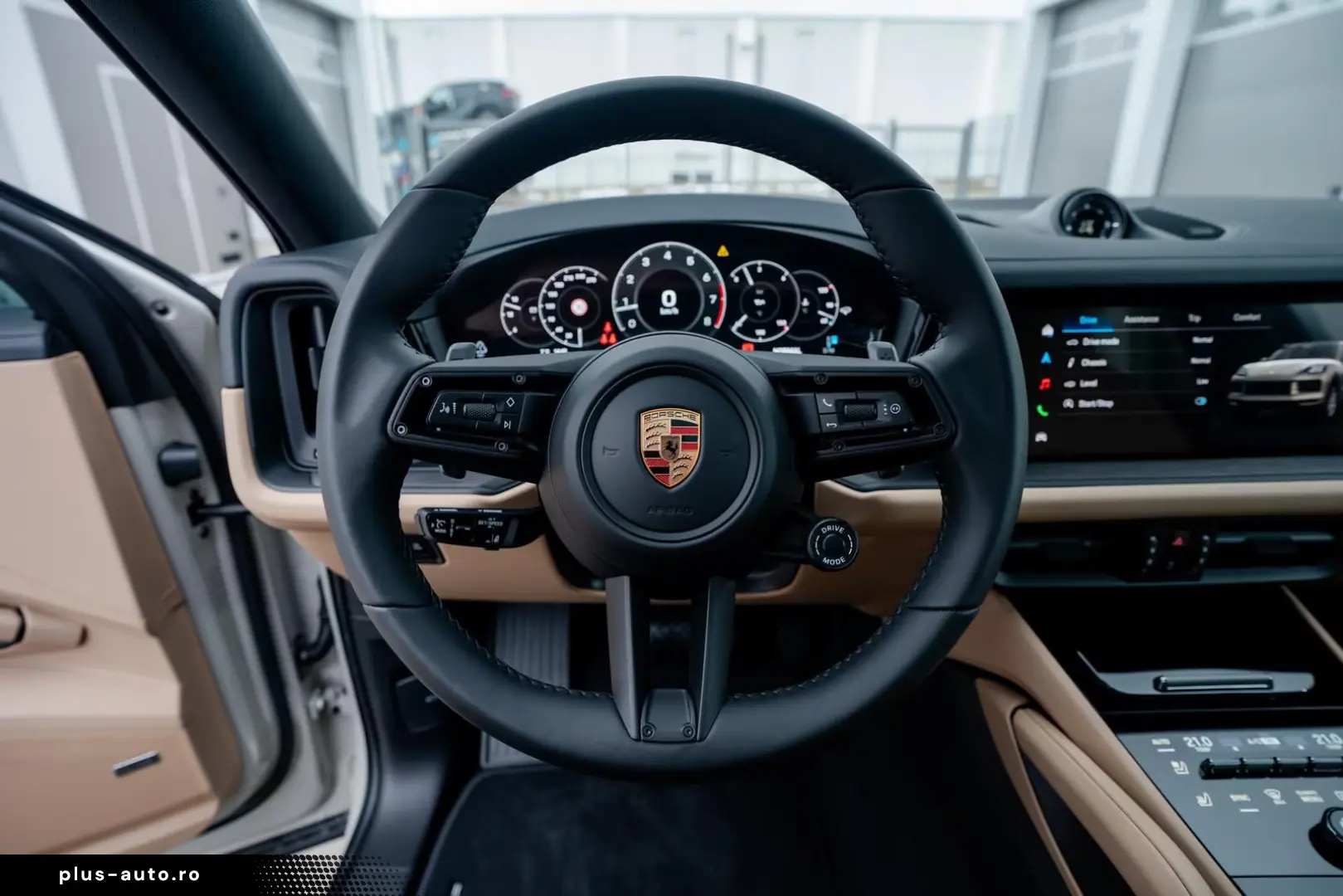 Porsche Cayenne Coupe   MY26   Cashmere