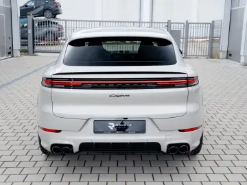 Porsche Cayenne Coupe   MY26   Cashmere
