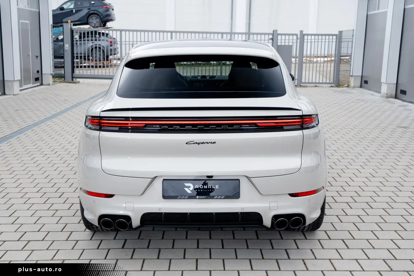 Porsche Cayenne Coupe   MY26   Cashmere