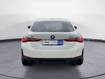 BMW i4 eDrive40 RÜKamera Ambiente LED HIFI Galvanik