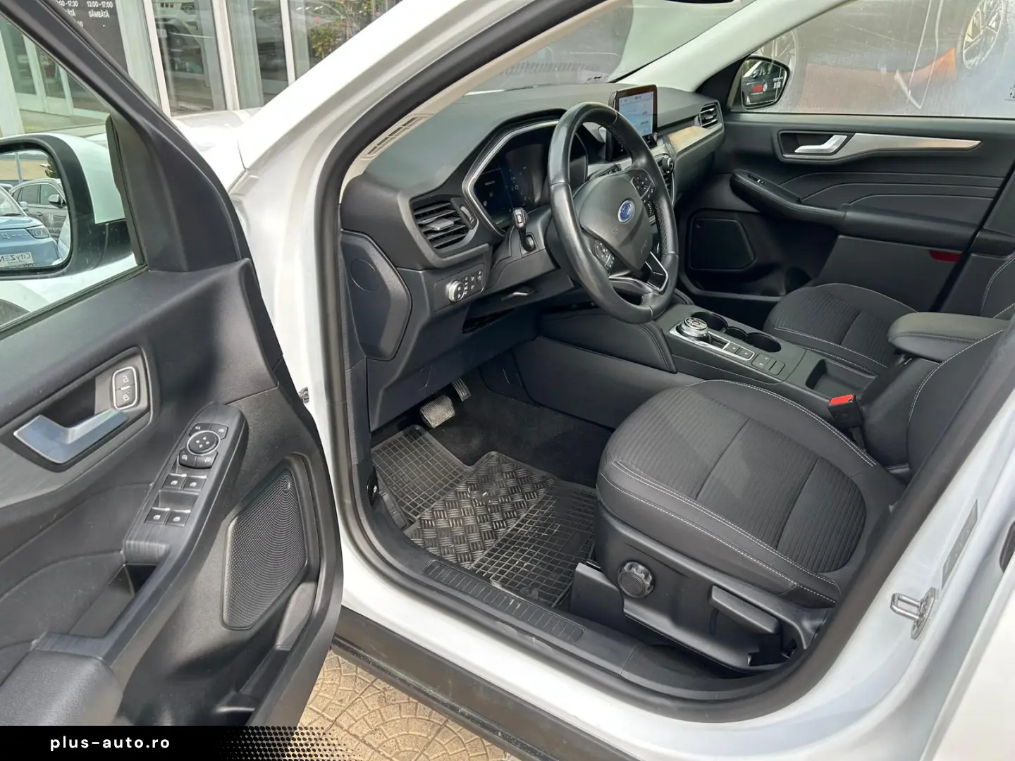 Ford Kuga 2.5 Duratec FHEV AWD Titanium