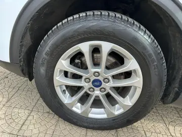 Ford Kuga 2.5 Duratec FHEV AWD Titanium
