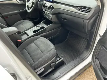 Ford Kuga 2.5 Duratec FHEV AWD Titanium