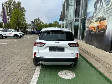 Ford Kuga 2.5 Duratec FHEV AWD Titanium