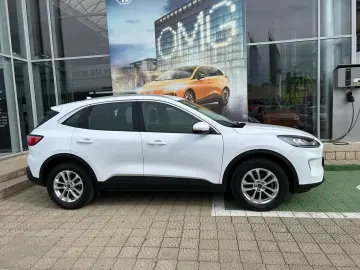 Ford Kuga 2.5 Duratec FHEV AWD Titanium