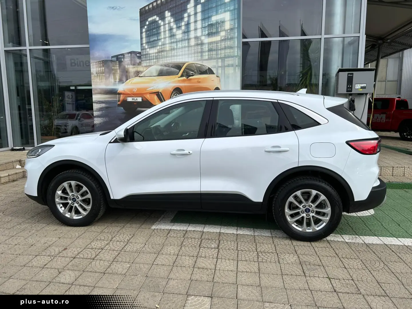 Ford Kuga 2.5 Duratec FHEV AWD Titanium