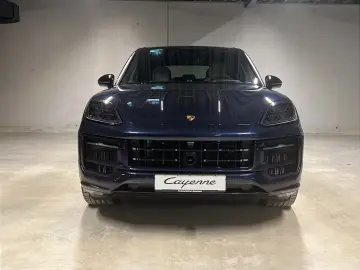 Porsche Cayenne E-Hybrid Black Edition