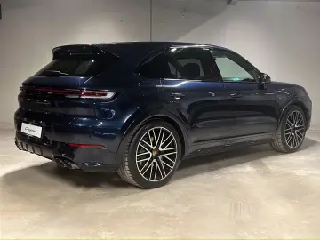 Porsche Cayenne E-Hybrid Black Edition