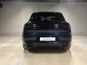 Porsche Cayenne E-Hybrid Black Edition