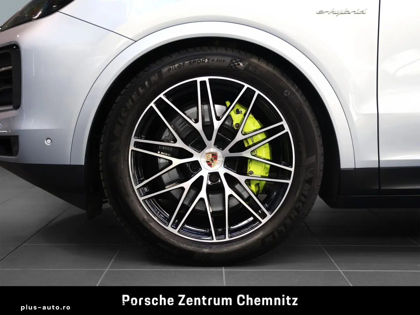 PORSCHE Cayenne E-Hybrid Pano;BOSE;Luft;Head-Up;SWA
