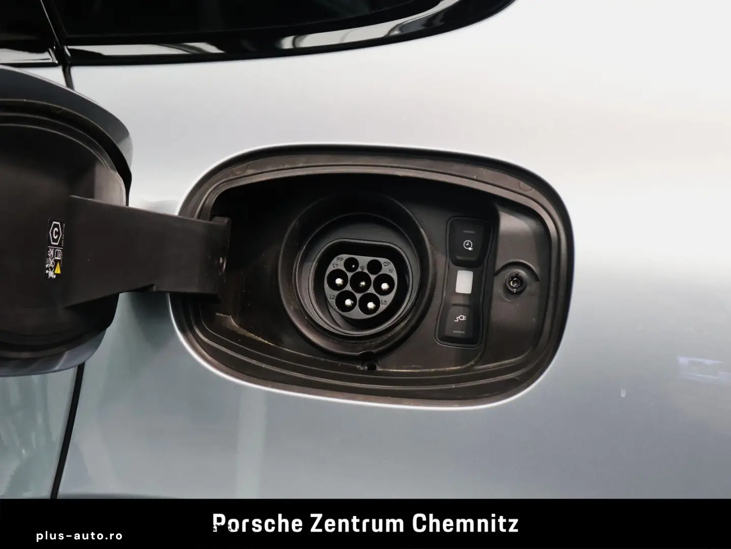 PORSCHE Cayenne E-Hybrid Pano;BOSE;Luft;Head-Up;SWA
