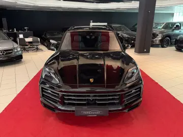 PORSCHE CayennePDCC Sport Head-Up Pano DAB