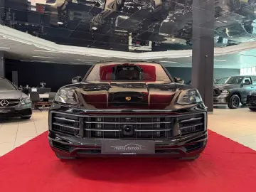 PORSCHE CayennePDCC Sport Head-Up Pano DAB
