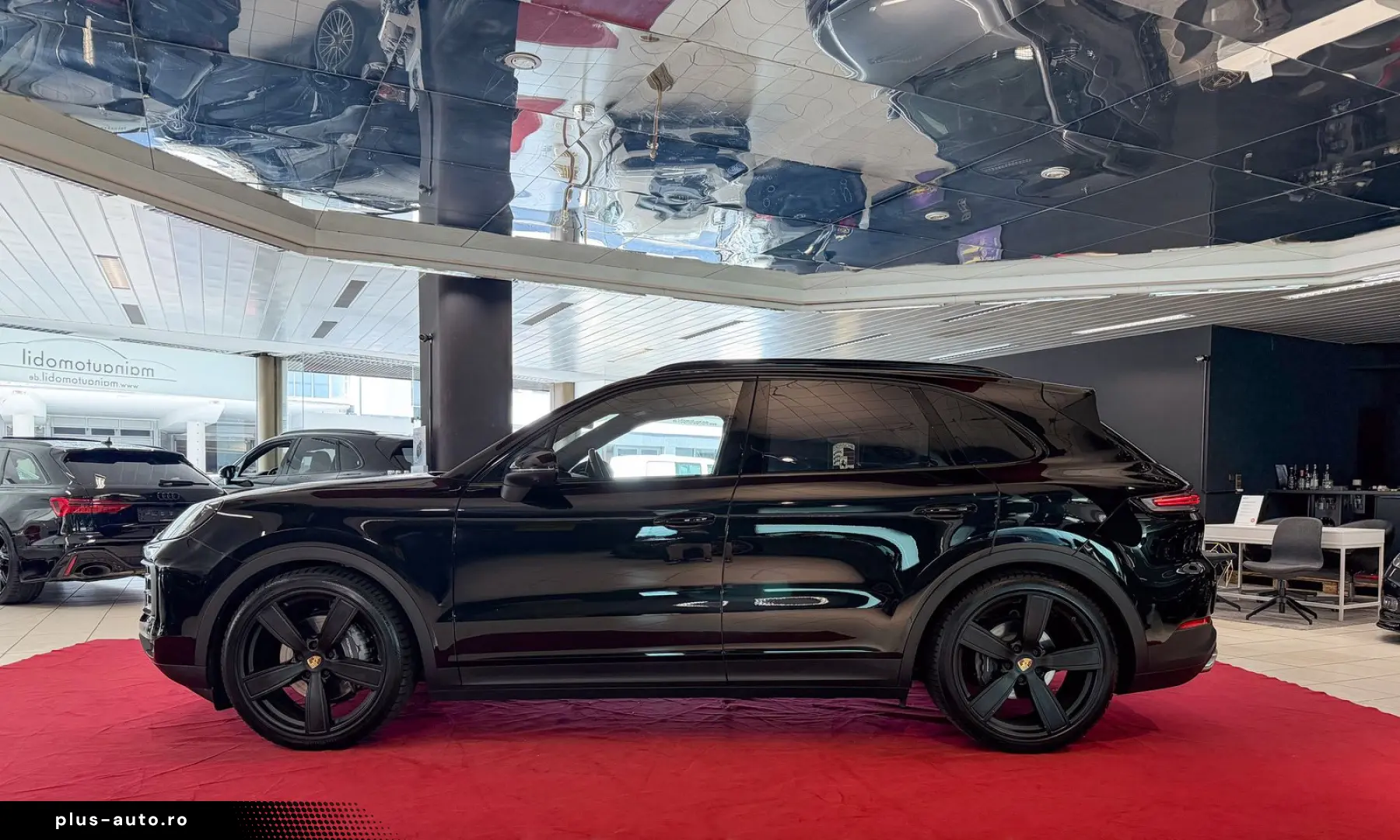 PORSCHE CayennePDCC Sport Head-Up Pano DAB