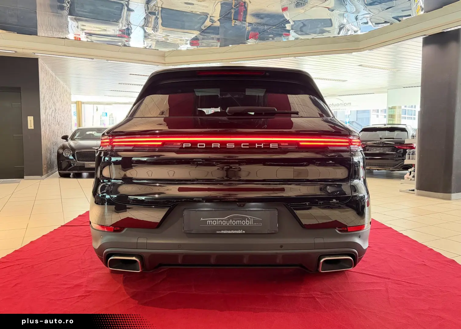PORSCHE CayennePDCC Sport Head-Up Pano DAB