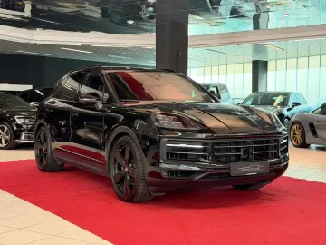 PORSCHE CayennePDCC Sport Head-Up Pano DAB