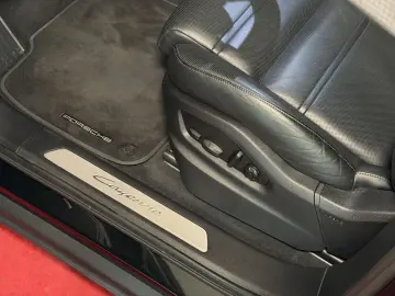 PORSCHE CayennePDCC Sport Head-Up Pano DAB