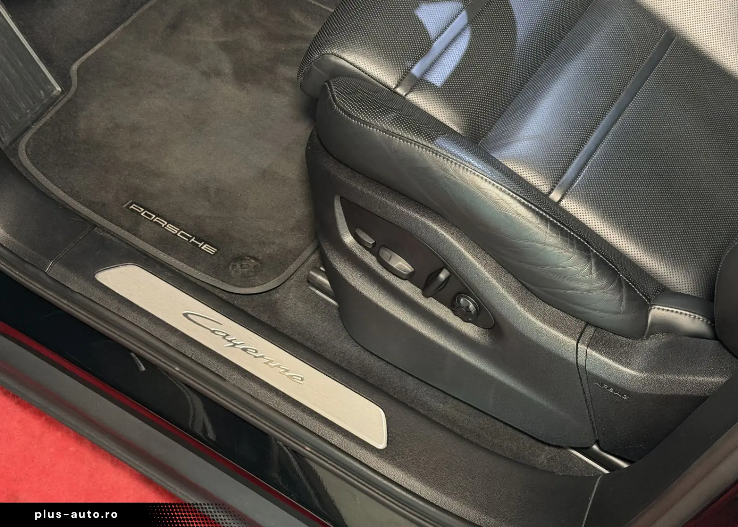 PORSCHE CayennePDCC Sport Head-Up Pano DAB