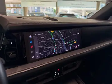 PORSCHE CayennePDCC Sport Head-Up Pano DAB