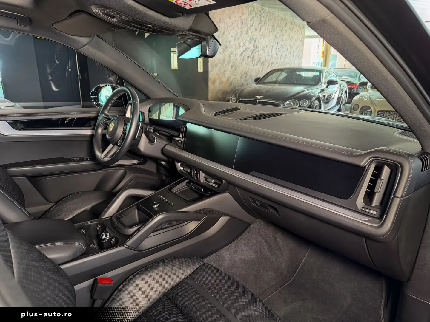 PORSCHE CayennePDCC Sport Head-Up Pano DAB
