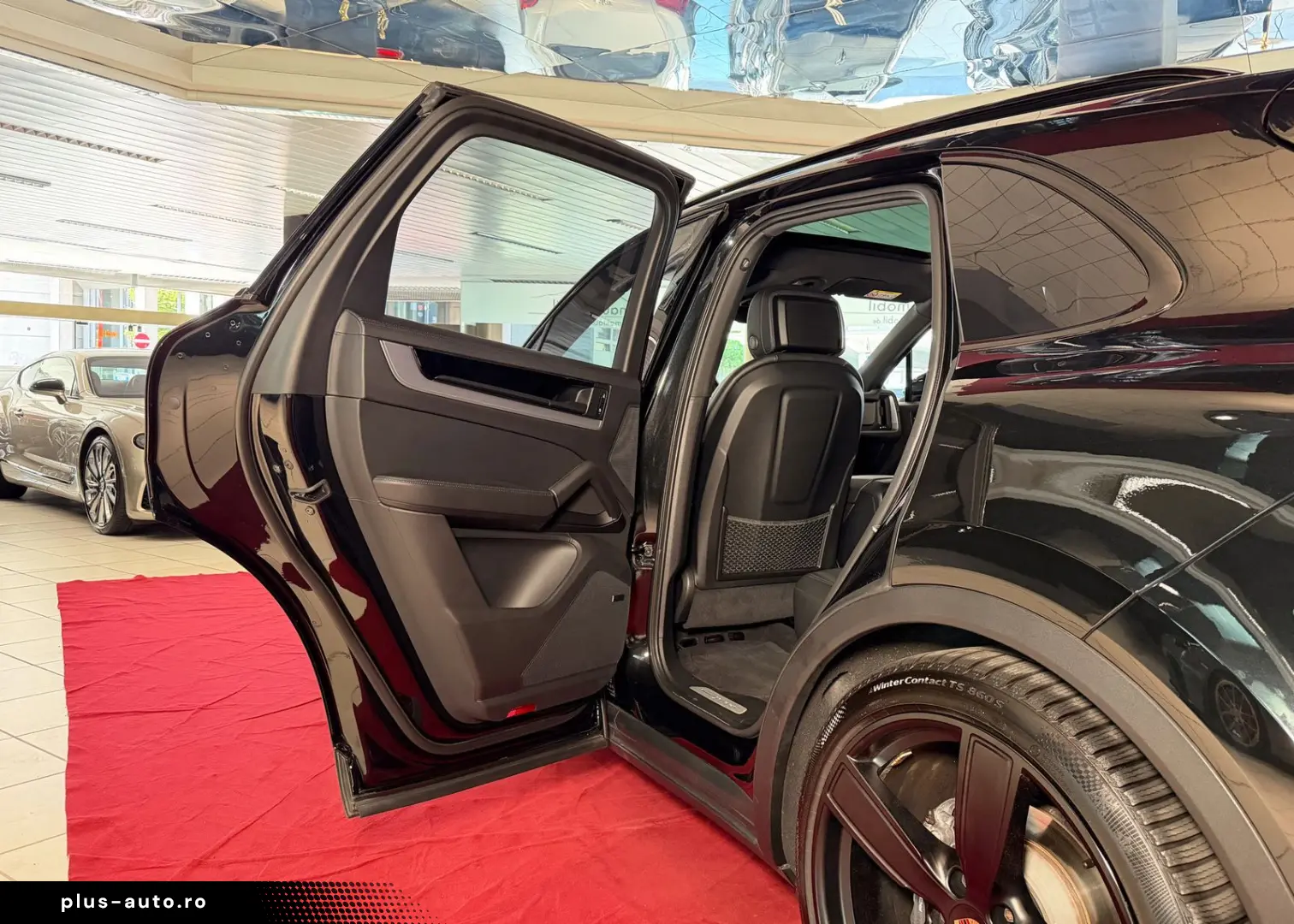 PORSCHE CayennePDCC Sport Head-Up Pano DAB