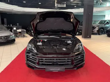 PORSCHE CayennePDCC Sport Head-Up Pano DAB