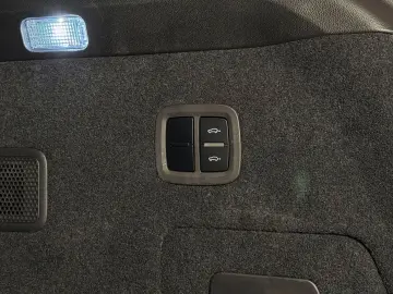 PORSCHE CayennePDCC Sport Head-Up Pano DAB