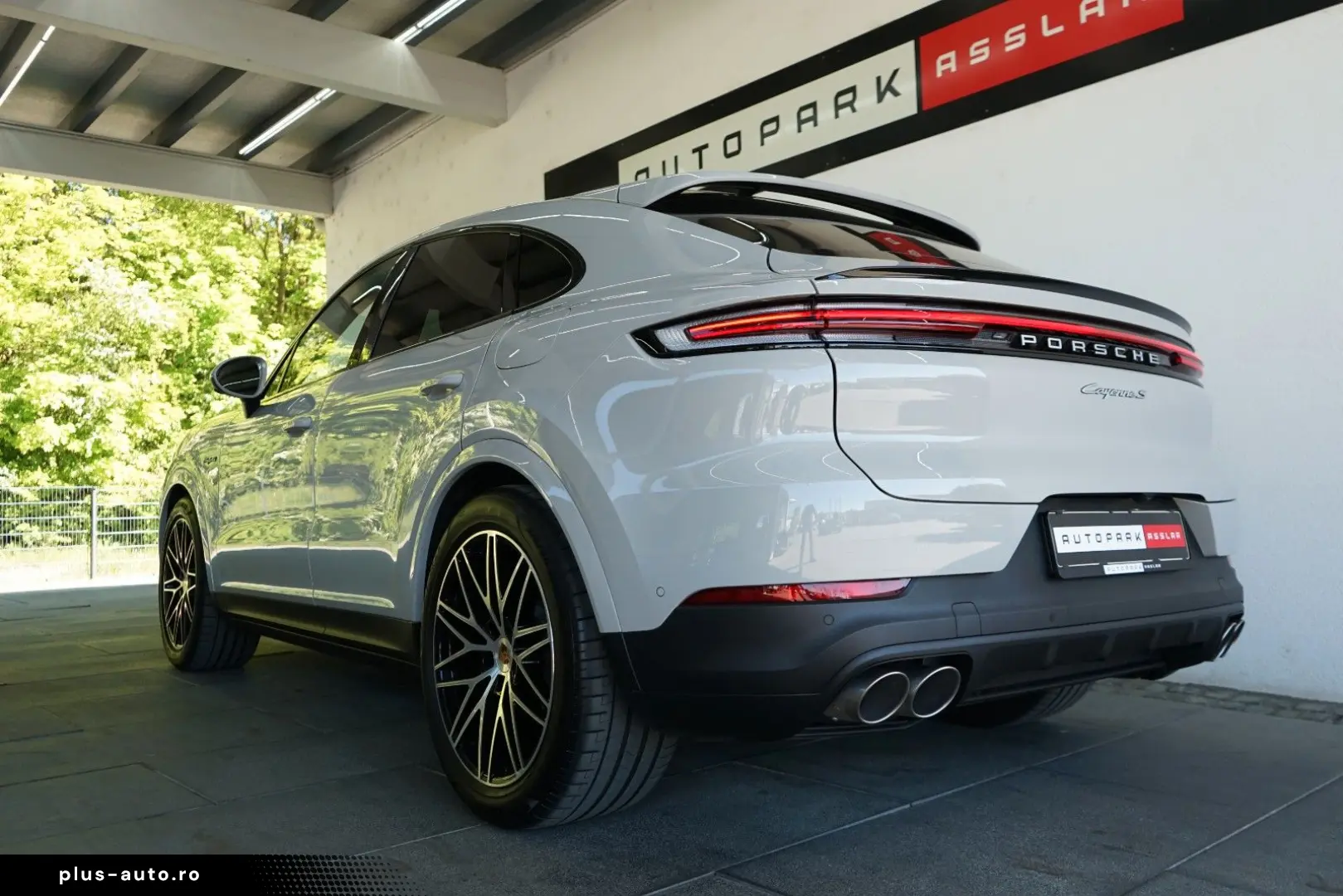 PORSCHE Cayenne Coupe S E-Hybrid MY2025 5xDisplay Kreide