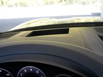 PORSCHE Cayenne Coupe S E-Hybrid MY2025 5xDisplay Kreide