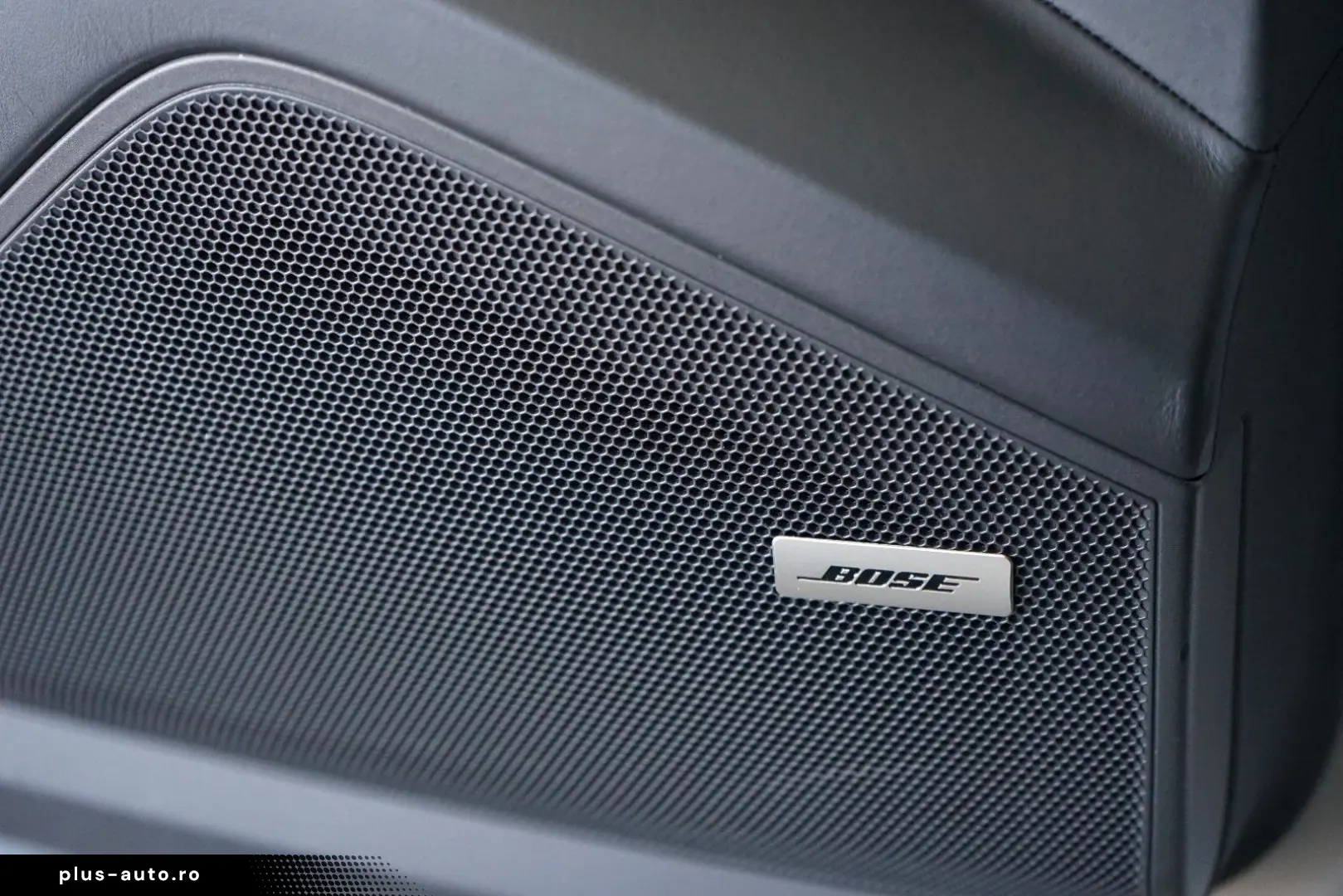 PORSCHE Cayenne Coupe S E-Hybrid MY2025 5xDisplay Kreide