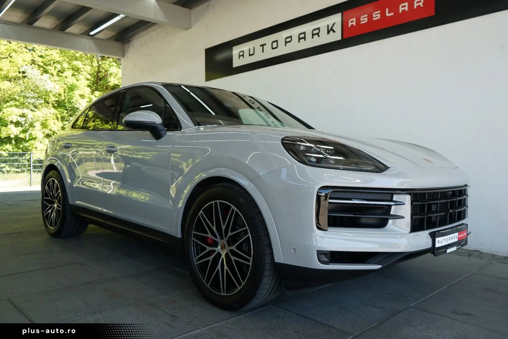 PORSCHE Cayenne Coupe S E-Hybrid MY2025 5xDisplay Kreide