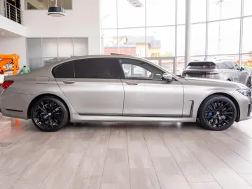 BMW Seria 7 750 Li xDrive