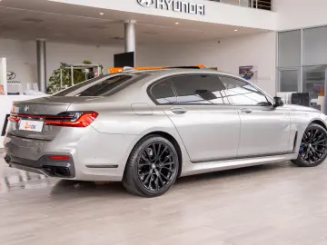 BMW Seria 7 750 Li xDrive