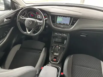 Opel Grandland-X